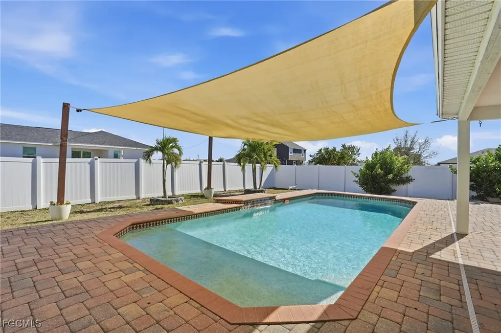 2309 NW 10th Avenue Cape Coral FL 33993