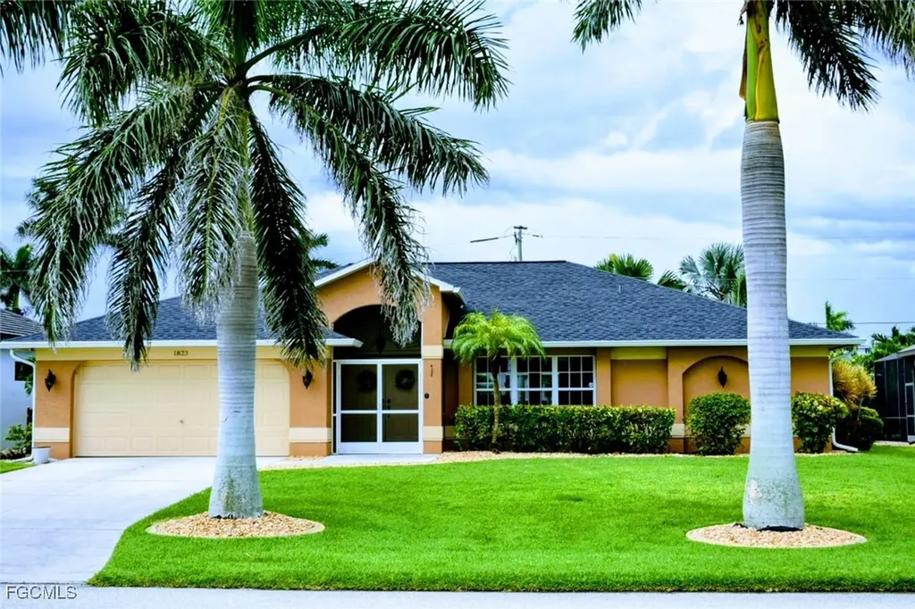 1823 SW 39th Street Cape Coral FL 33914