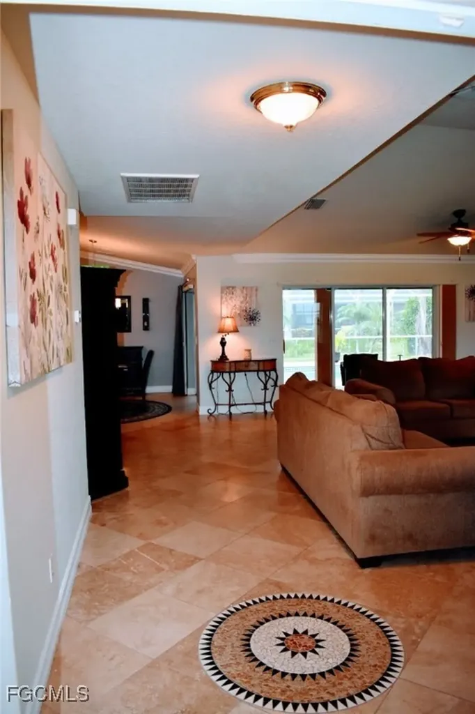 1823 SW 39th Street Cape Coral FL 33914