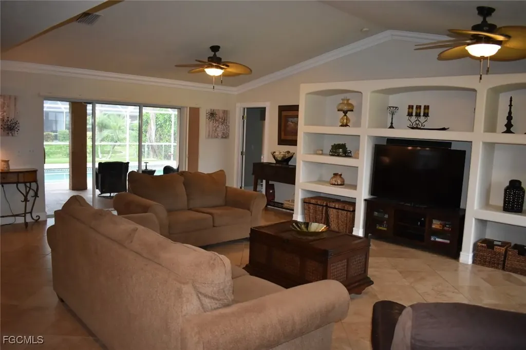 1823 SW 39th Street Cape Coral FL 33914