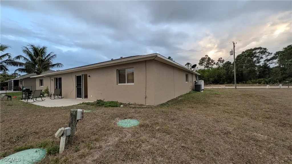 5114 SW 27th Street Lehigh Acres FL 33973