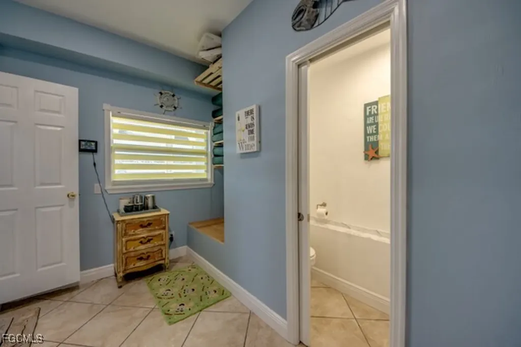 4041 Galt Island Avenue St. James City FL 33956
