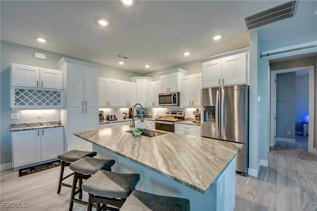 1156 SW 39th Terrace Cape Coral FL 33914