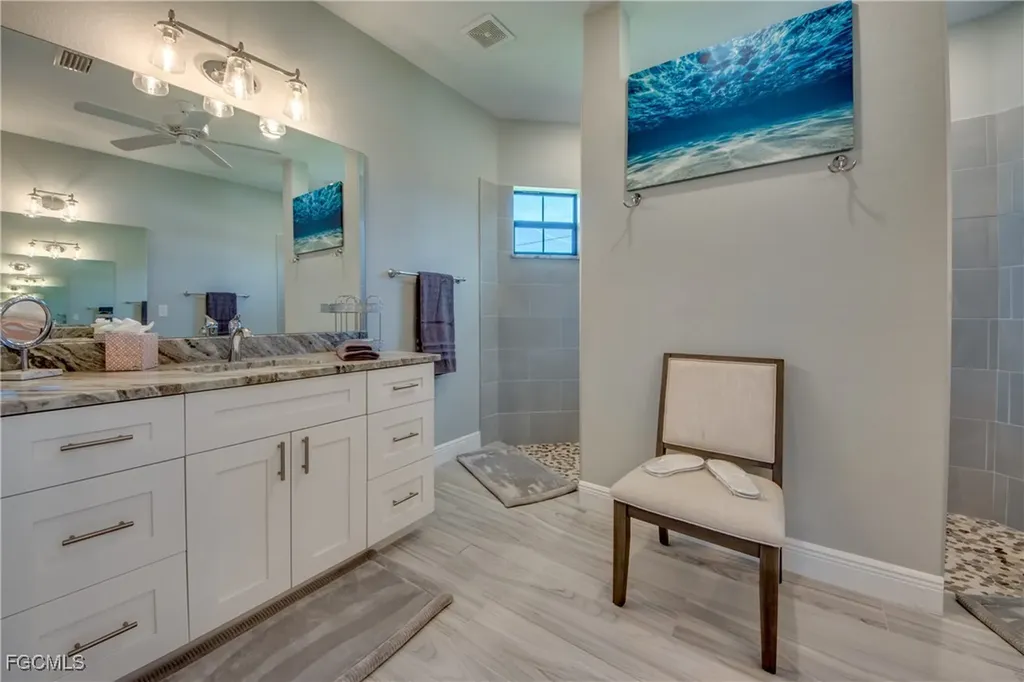 1156 SW 39th Terrace Cape Coral FL 33914