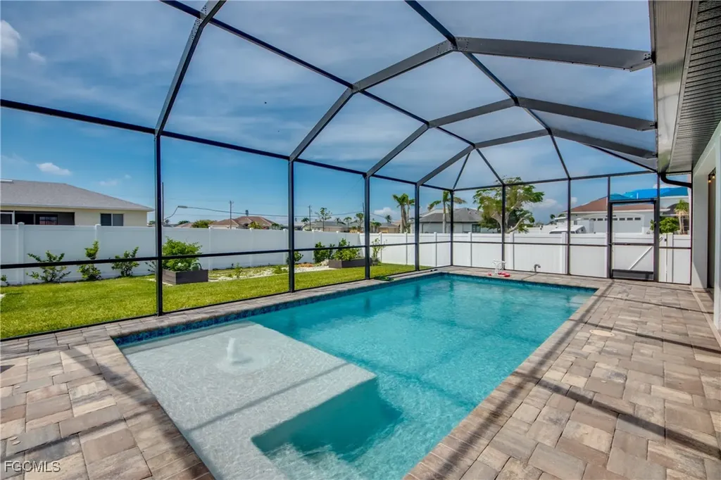 1156 SW 39th Terrace Cape Coral FL 33914