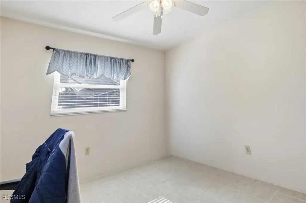 2431 Hunter Terrace Fort Myers FL 33901