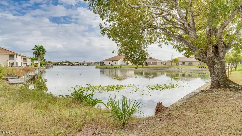 309 Nicholas Parkway W Cape Coral FL 33991