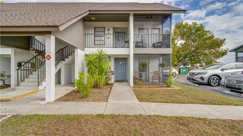 309 Nicholas Parkway W Cape Coral FL 33991