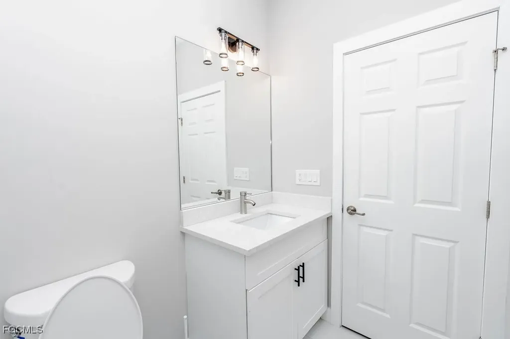 4417-4419 22nd Street SW Lehigh Acres FL 33973