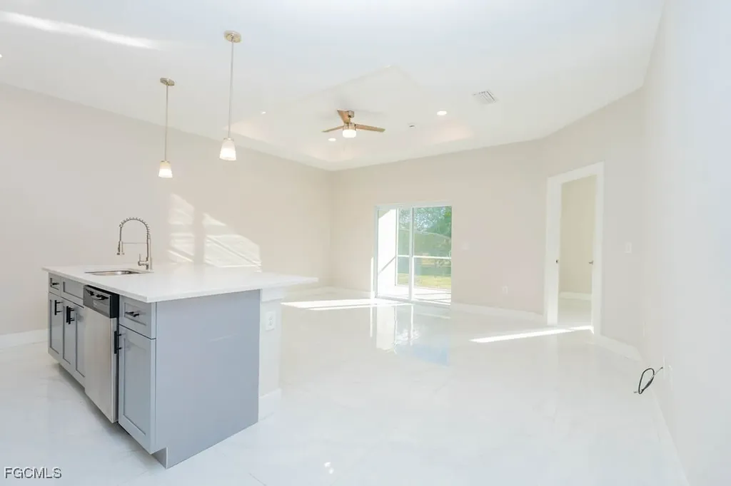 4417-4419 22nd Street SW Lehigh Acres FL 33973