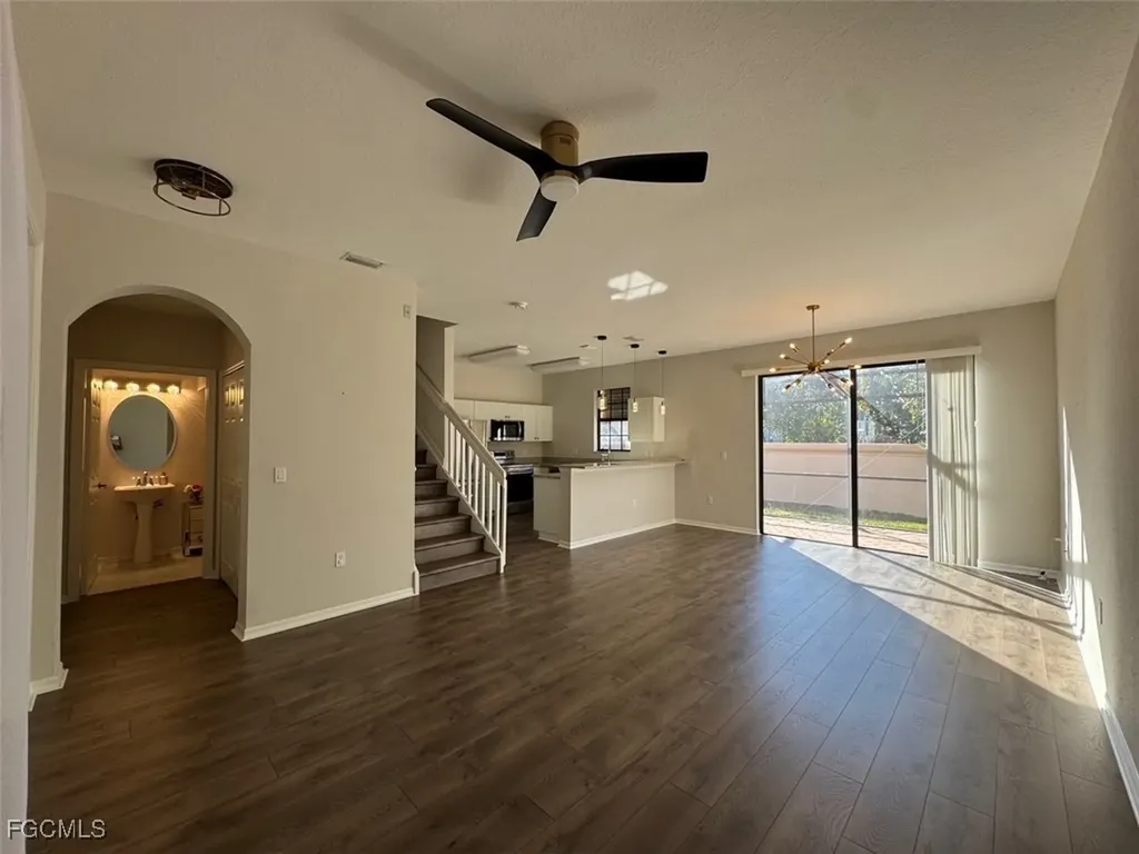7322 Bristol Circle Naples FL 34120