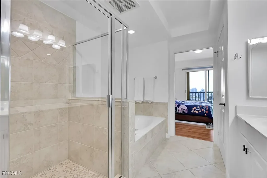 2745 1st Street Fort Myers FL 33916