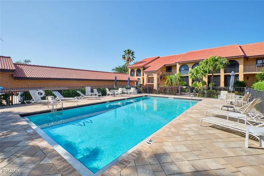 5510 SW 4th Place Cape Coral FL 33914