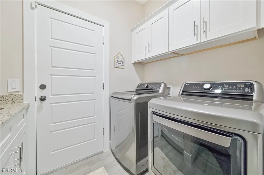 1137 SW 29th Terrace Cape Coral FL 33914