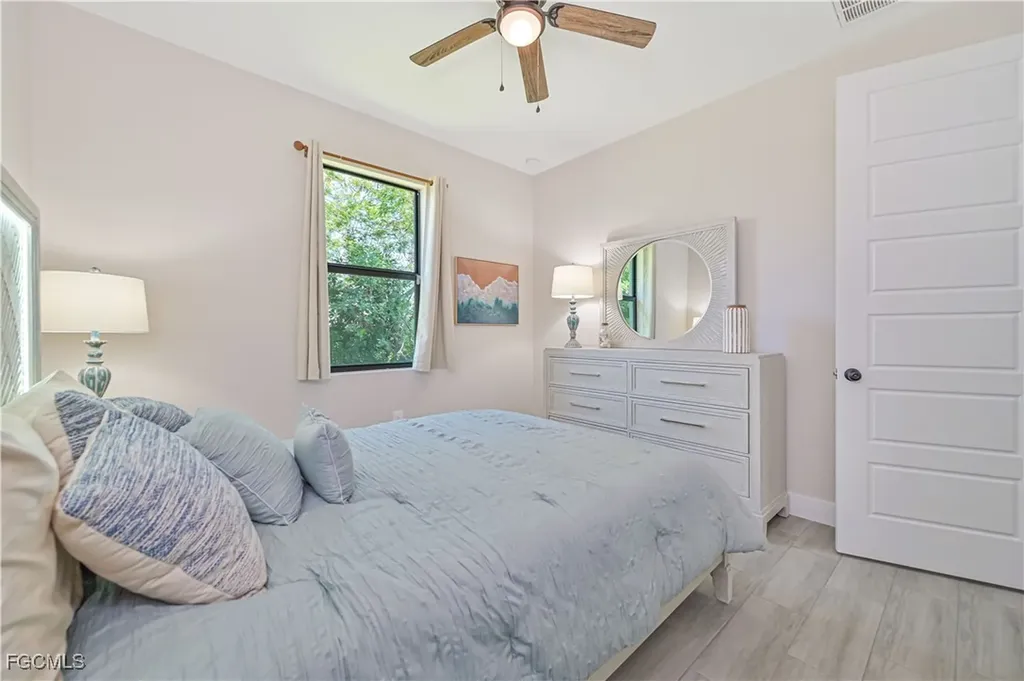 1137 SW 29th Terrace Cape Coral FL 33914