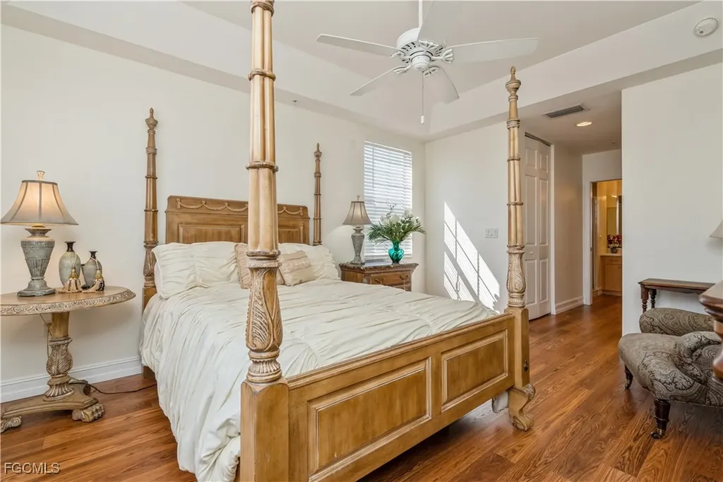 1141 Van Loon Commons Circle Cape Coral FL 33909