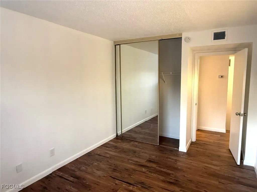 1406 Park Shore Circle Fort Myers FL 33901