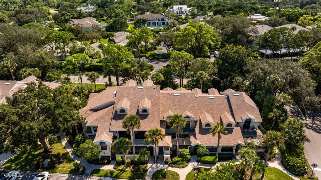 Naples FL, 55 Emerald Woods Drive, Unit C9