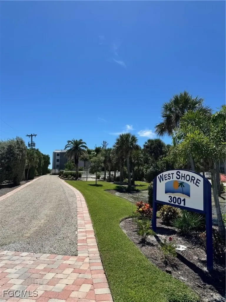 3001 W Gulf Drive Sanibel FL 33957