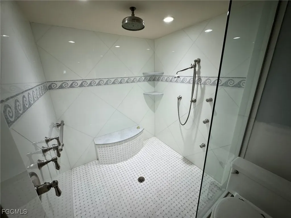 3001 W Gulf Drive Sanibel FL 33957