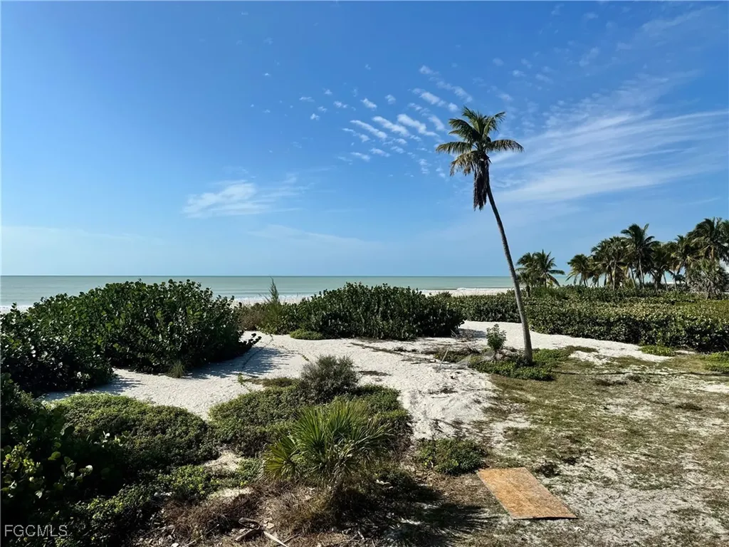 3001 W Gulf Drive Sanibel FL 33957