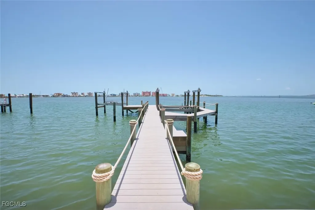 938 San Carlos Drive Fort Myers Beach FL 33931