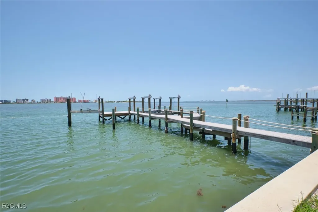 938 San Carlos Drive Fort Myers Beach FL 33931