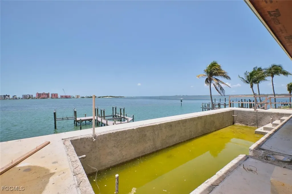 938 San Carlos Drive Fort Myers Beach FL 33931
