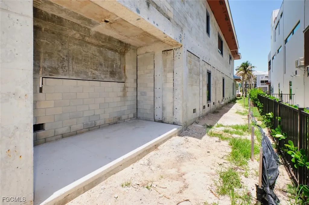 938 San Carlos Drive Fort Myers Beach FL 33931