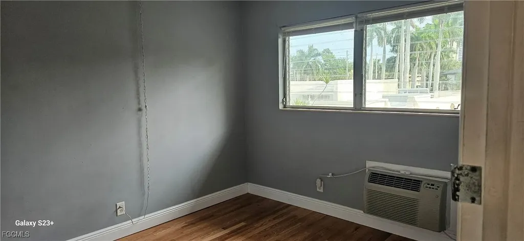 2544 1st Street Fort Myers FL 33901