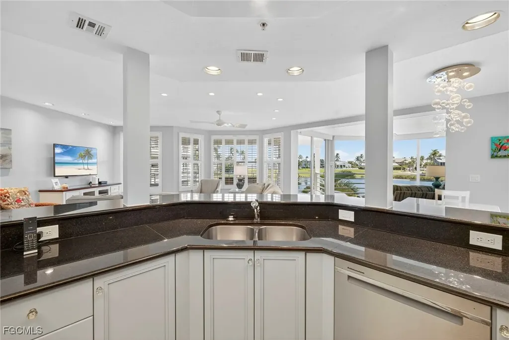 1655 Lands End Village Captiva FL 33924