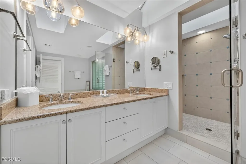 1655 Lands End Village Captiva FL 33924