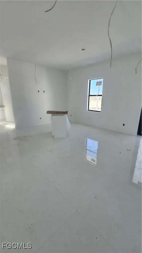 2252 NW 15th Terrace Cape Coral FL 33993