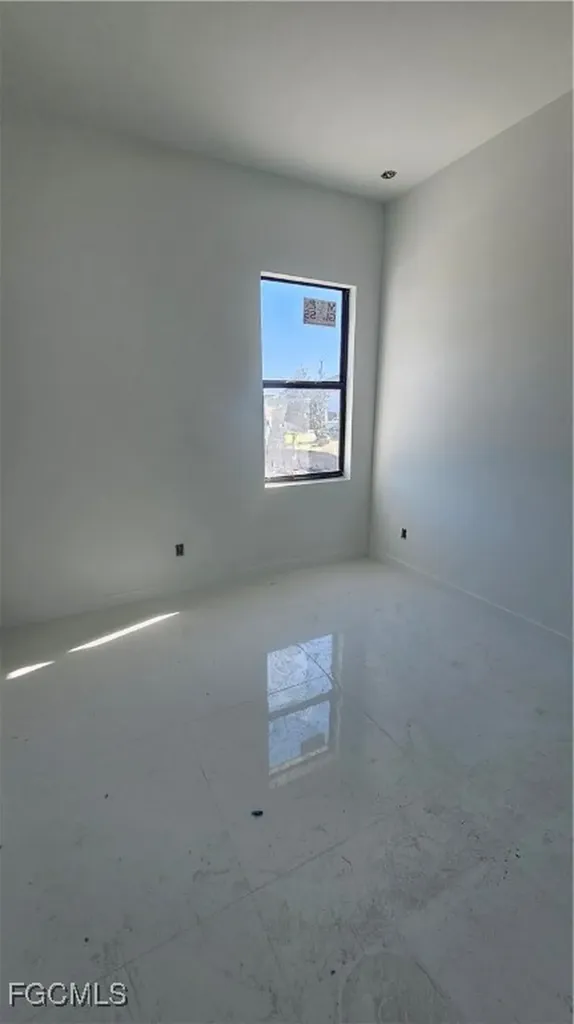 2252 NW 15th Terrace Cape Coral FL 33993