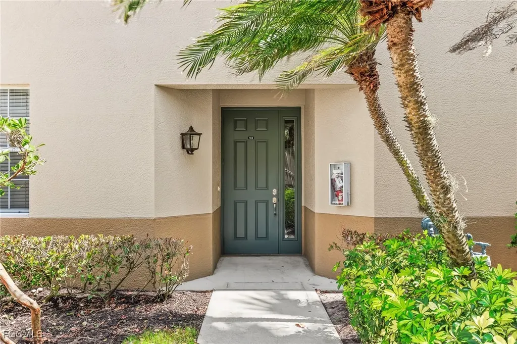 11073 Harbour Yacht Court Fort Myers FL 33908