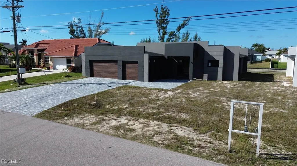 2116 SW 15th Avenue Cape Coral FL 33991