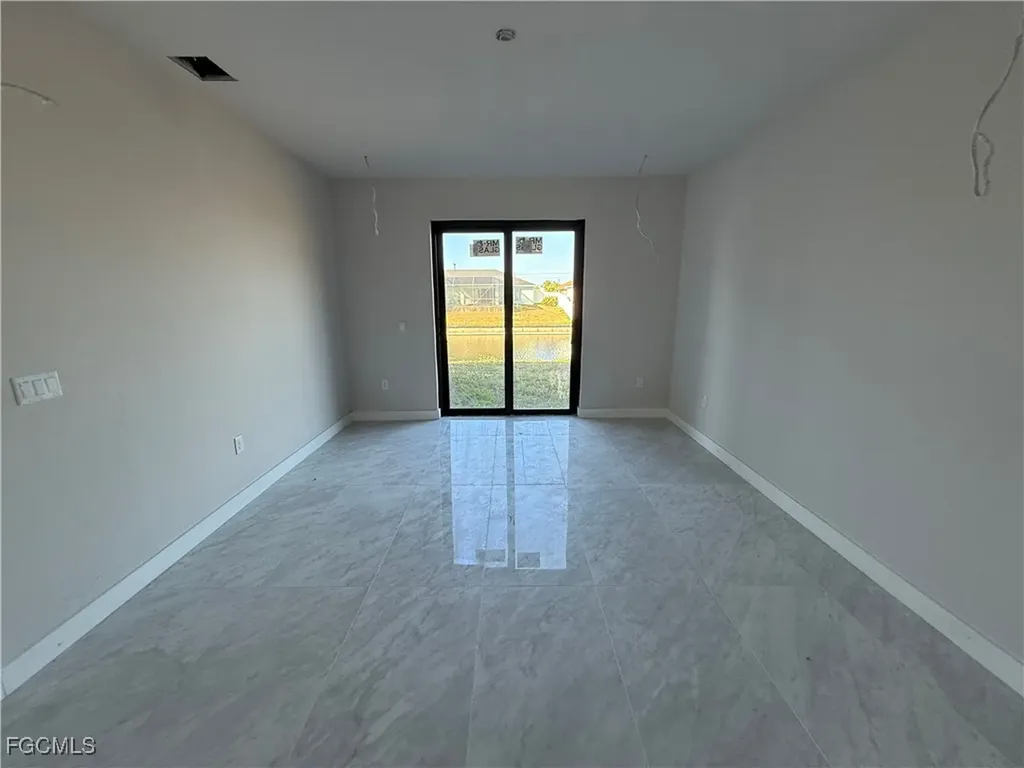 2116 SW 15th Avenue Cape Coral FL 33991