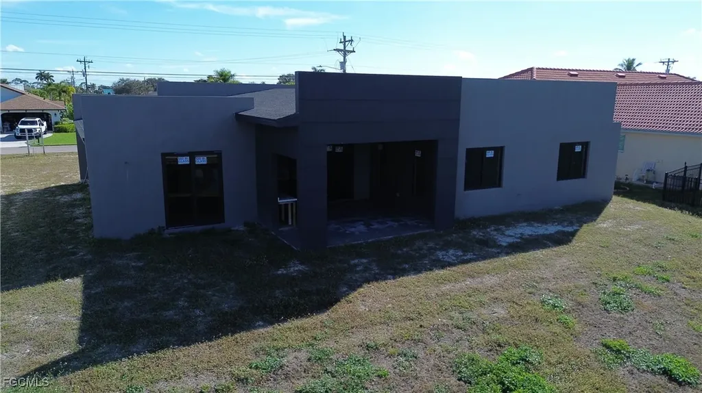 2116 SW 15th Avenue Cape Coral FL 33991