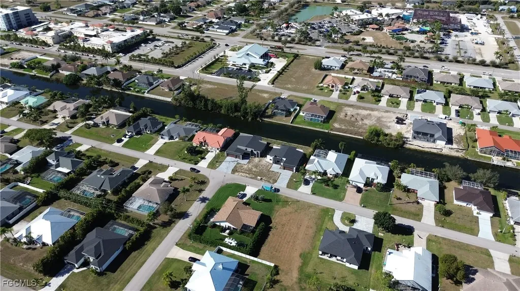 2116 SW 15th Avenue Cape Coral FL 33991