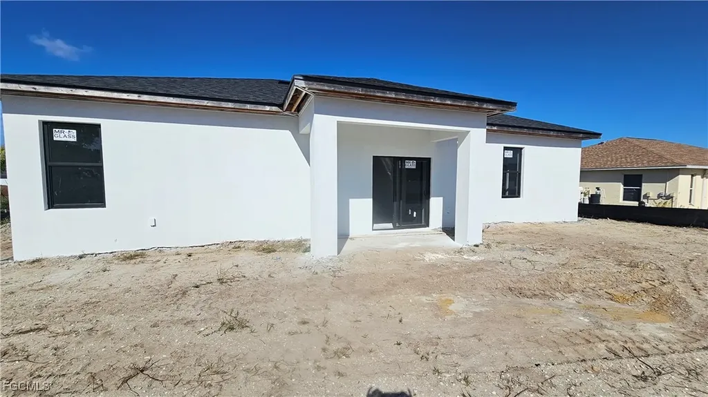 1900 NW 18th Street Cape Coral FL 33993
