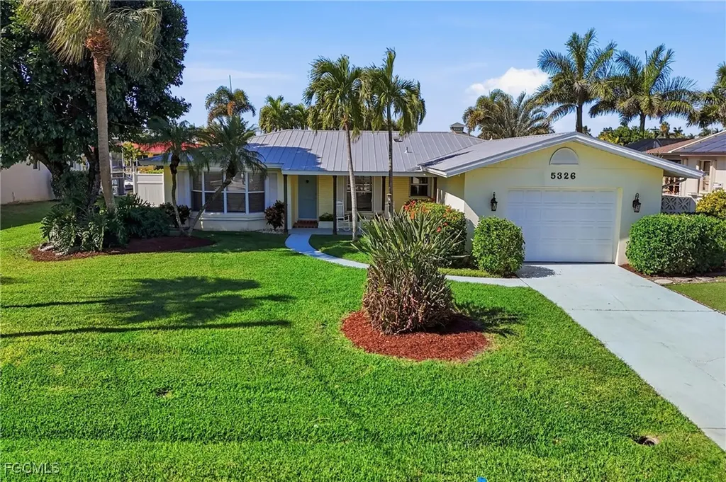 5326 Congo Court Cape Coral FL 33904