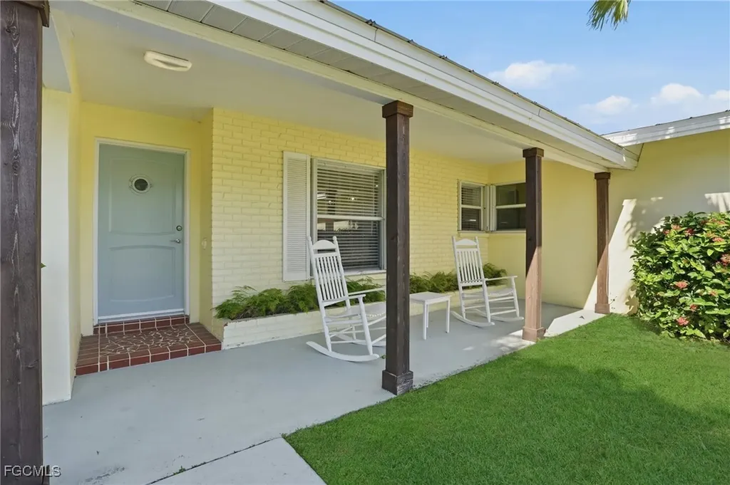 5326 Congo Court Cape Coral FL 33904