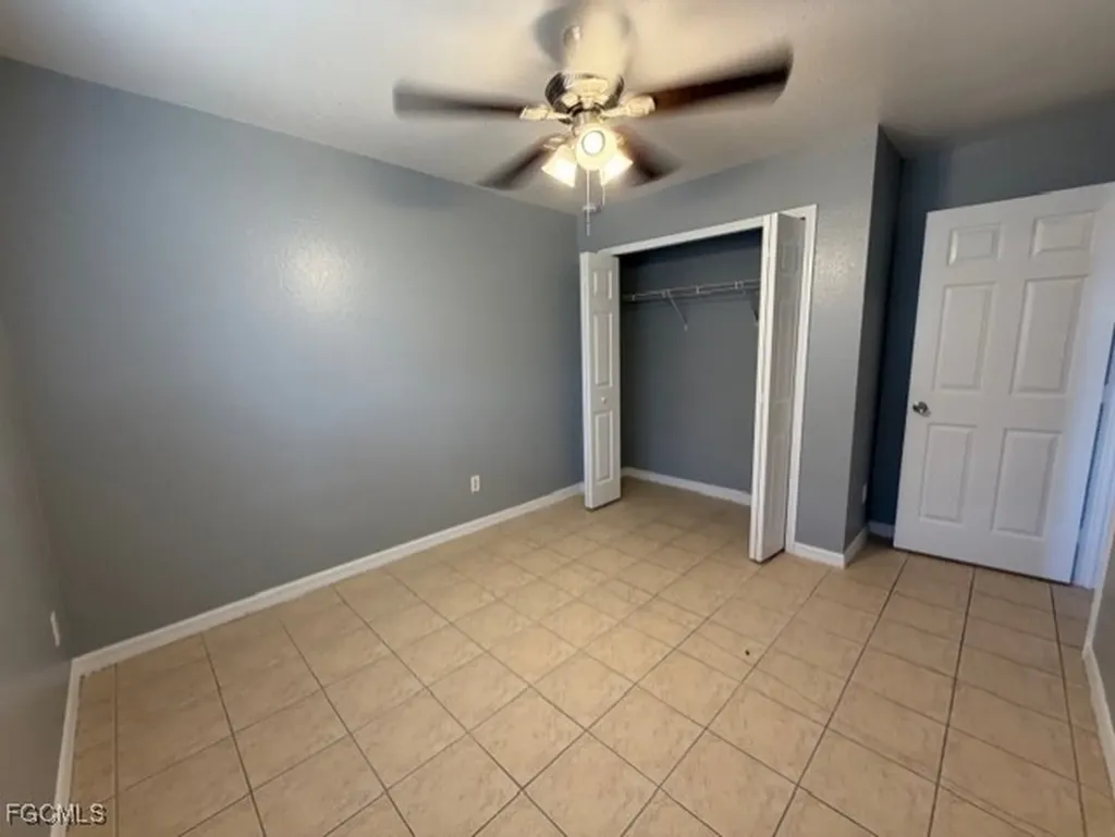 4533 26th Street SW Lehigh Acres FL 33973