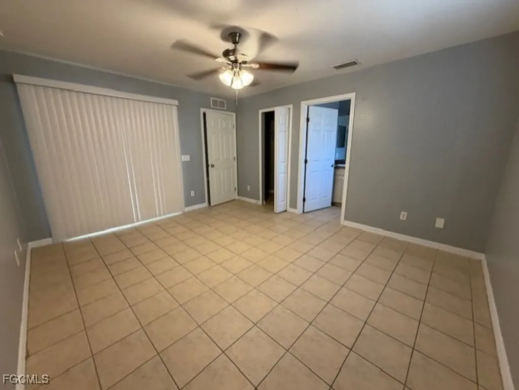 4533 26th Street SW Lehigh Acres FL 33973
