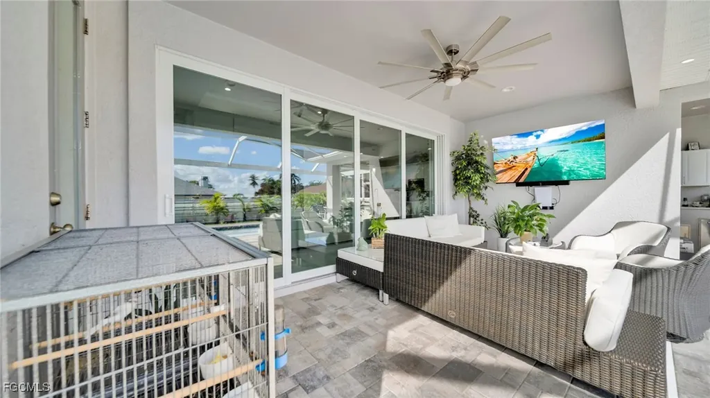 2214 SE 27th Terrace Cape Coral FL 33904