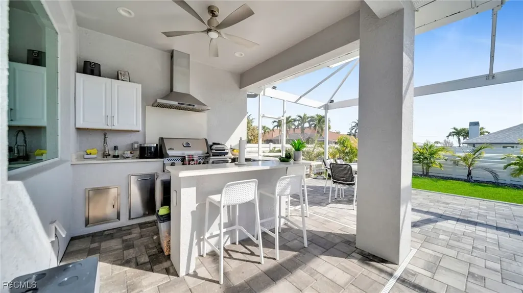 2214 SE 27th Terrace Cape Coral FL 33904