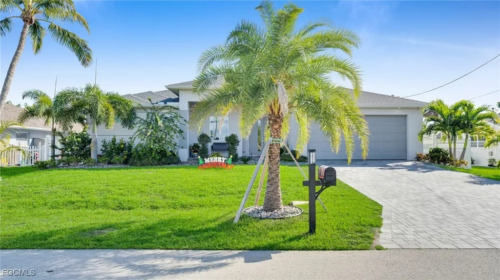 2214 SE 27th Terrace Cape Coral FL 33904