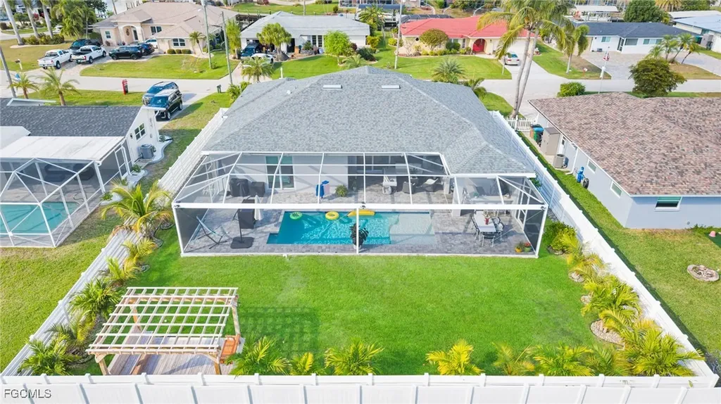 2214 SE 27th Terrace Cape Coral FL 33904