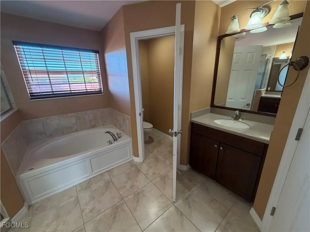 16511 Whispering Trace Court Fort Myers FL 33908