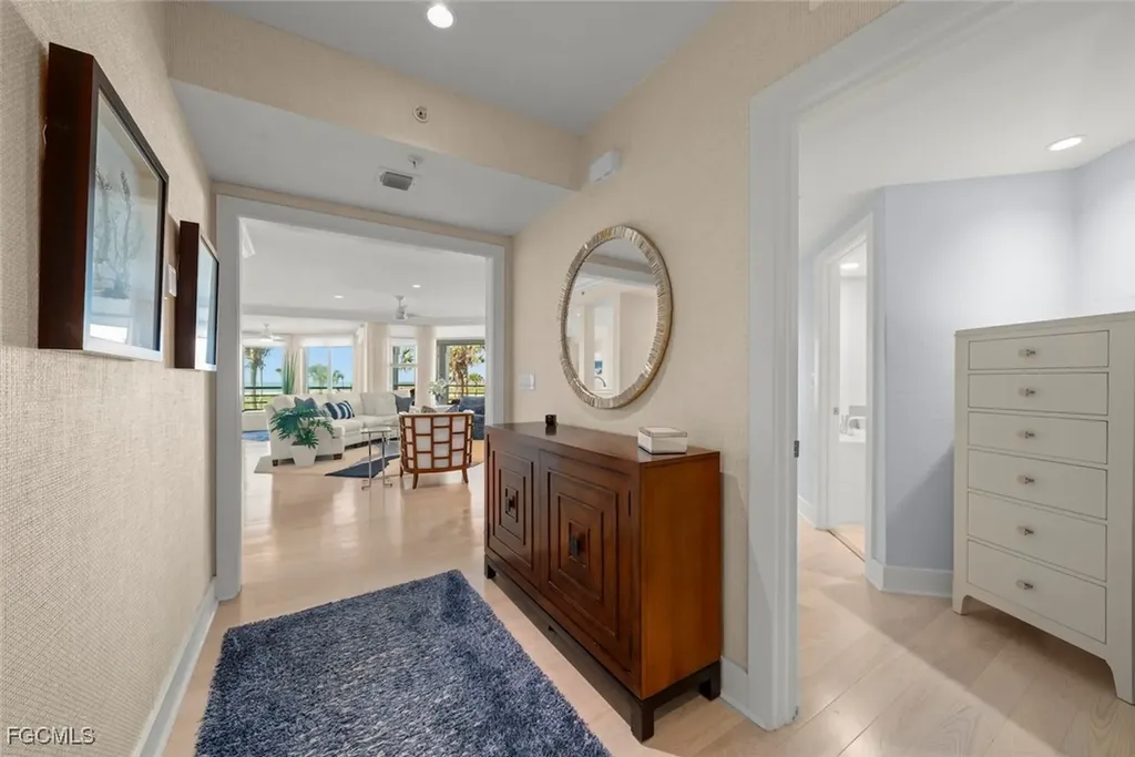 1641 Lands End Village Captiva FL 33924